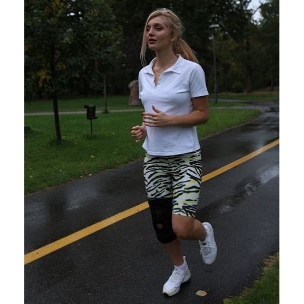 Бандаж для фіксації колінної чашечки неопреновий Алком 4038