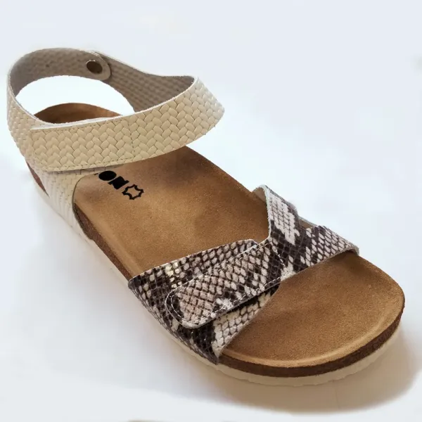 Босоножки женские Leon 4300 белая змея