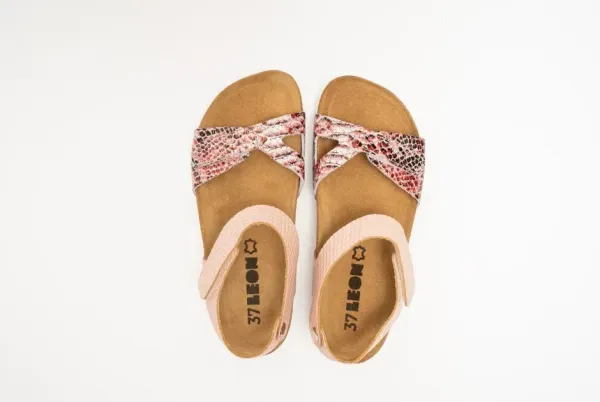 Жіночі сандалії Leon Рожевий 4300-Рожева-змія-37 ортопедія