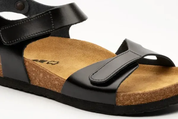 Жіночі сандалії Leon Чорний 4300-39 ортопедія