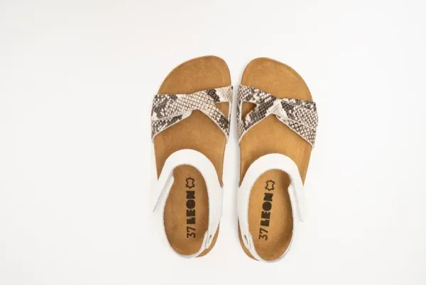 Жіночі сандалії Leon Білий 4300-Біла-змія ортопедія