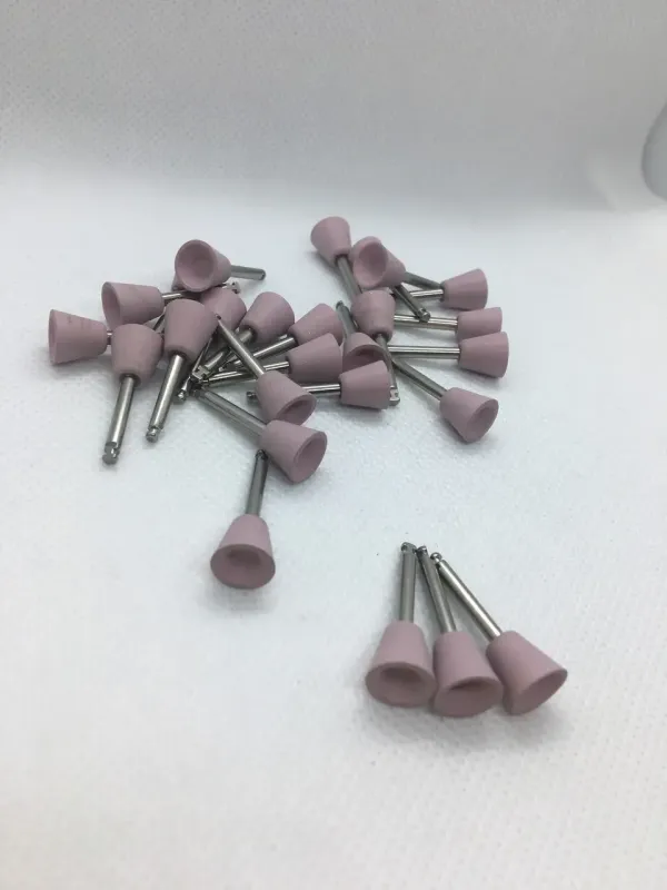 Полировочная резинка Чашка средняя (розовая) для углового наконечника, 1 шт.