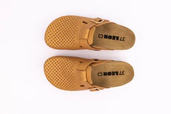 Жіноче Сабо Leon Коричневий 4250-39 ортопедія