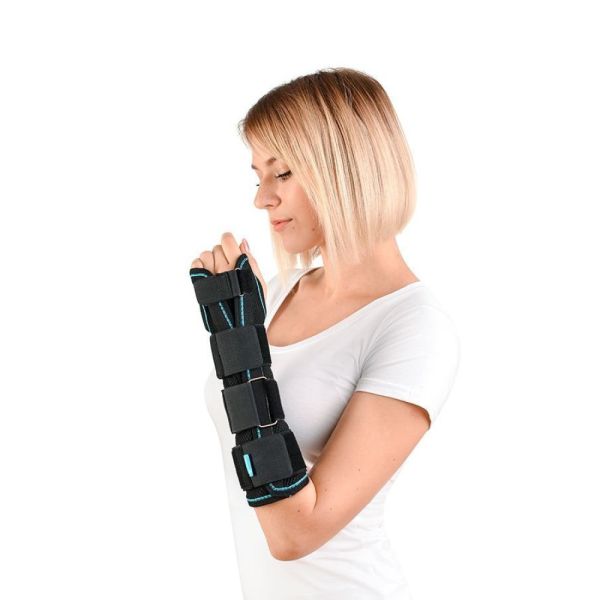 Бандаж (ортез) на променево-зап’ястний суглоб Алком 3016