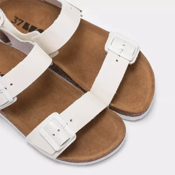 Жіночі сандалії Leon Білий 4303-лак-42 ортопедія