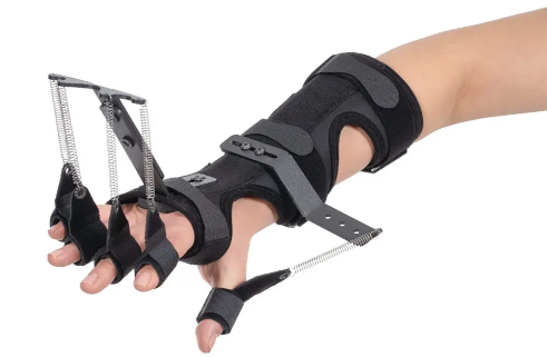 Реабілітаційний тренажер для кисті та пальців W332  Реабілітаційний тренажер для кисті та пальців W332