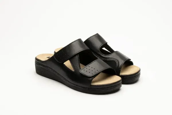 Жіночі шльопанці Leon Чорний 5010-38 ортопедія