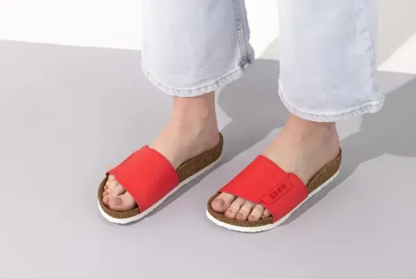 Женские шлепанцы Leon Красный 4022-35 ортопедия