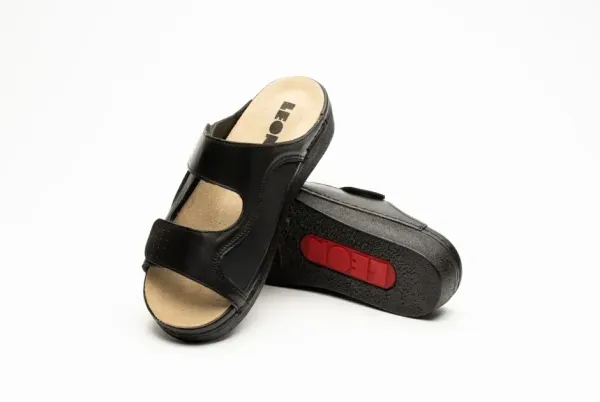 Жіночі шльопанці Leon Чорний 5010-38 ортопедія