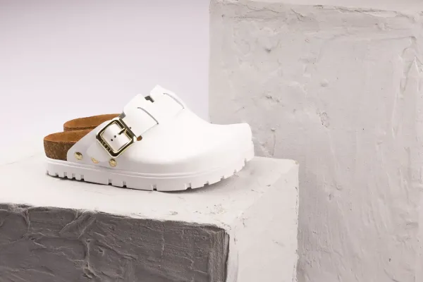 Жіноче Сабо Leon Білий 6000-36 ортопедія