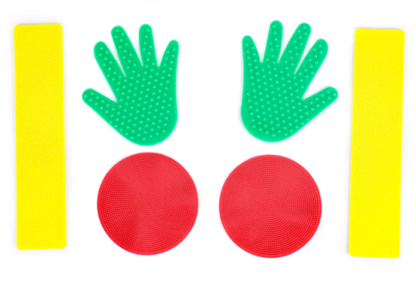 Набор для сенсорного развития ребенка с упражнениями "Ручки-ножки" 35x20 см