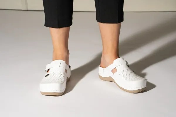 900 Взуття жін.Leon, Білий, 36 р.