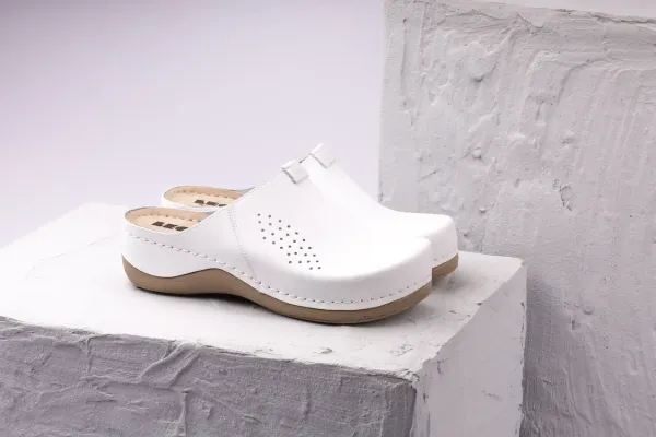 Жіноче Сабо Leon Білий 930-40 ортопедія