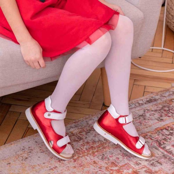 Босоніжки профілактичні для дівчинки