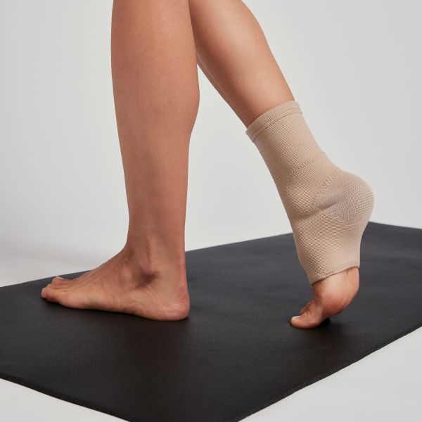 Еластичний гомілковостопний бандаж Orliman TN-240