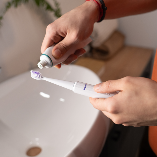 Електрична звукова зубна щітка MED-870