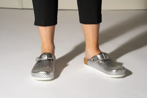 Жіноче Сабо Leon Сріблястий 4250-light-gray ортопедія