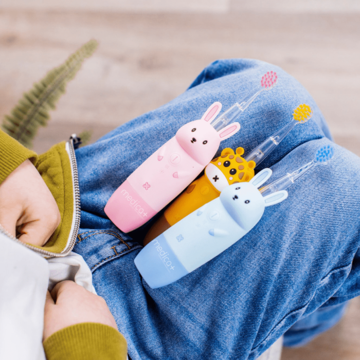 Дитяча зубна щітка MEDICA+ KidsBrush 2.0 Blue + Насадки (6 шт)