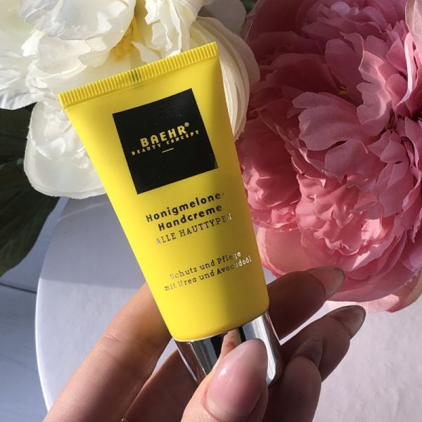 Крем для рук медовая дыня с маслом авокадо и мочевиной 30 мл