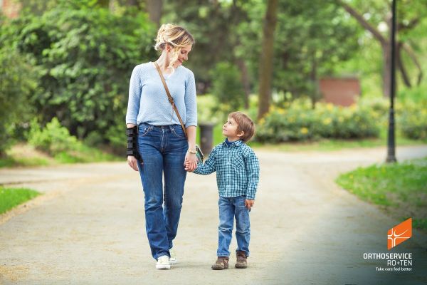 Ортез на променево-зап'ястковий суглоб із фіксацією великого пальця, довгий PolFIT 22, MP1122, Orthoservice (Швейцарія)
