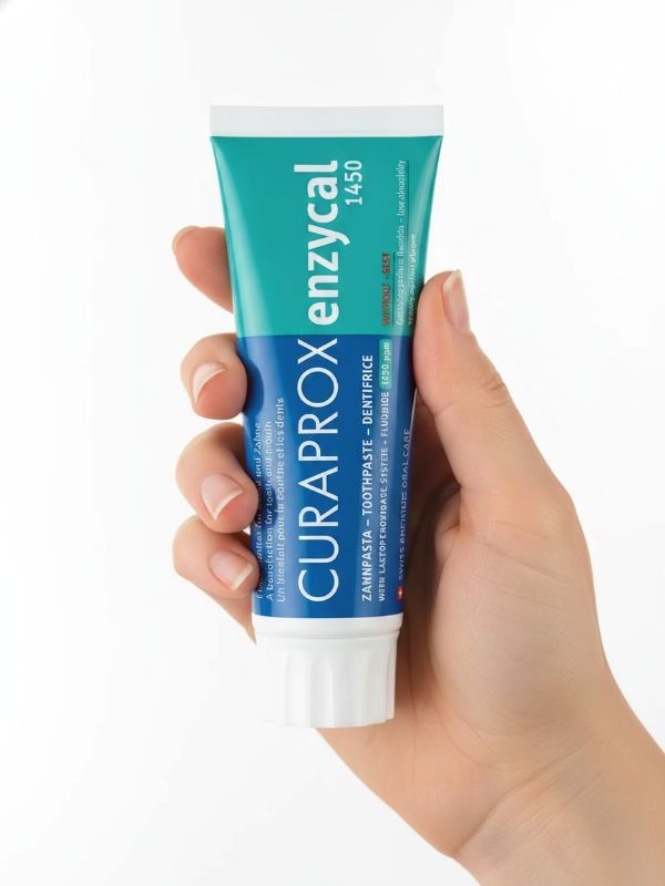 Зубна паста Curaprox ферментна Curaprox Enzycal 1450 з підвищеним фтором, 75 мл., RDA - 605