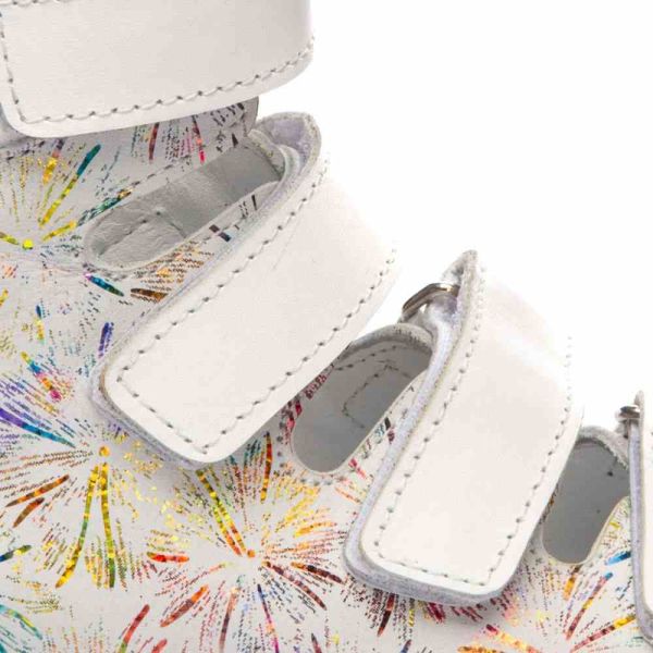 Сандалии ортопедические для девочки.