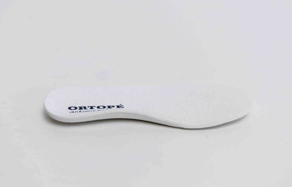 Ортопедические ботинки Ortope с вышивкой для девочек