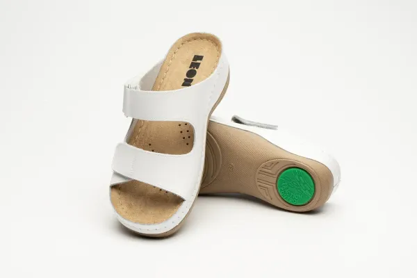 Жіночі шльопанці Leon Білий 905-white ортопедія