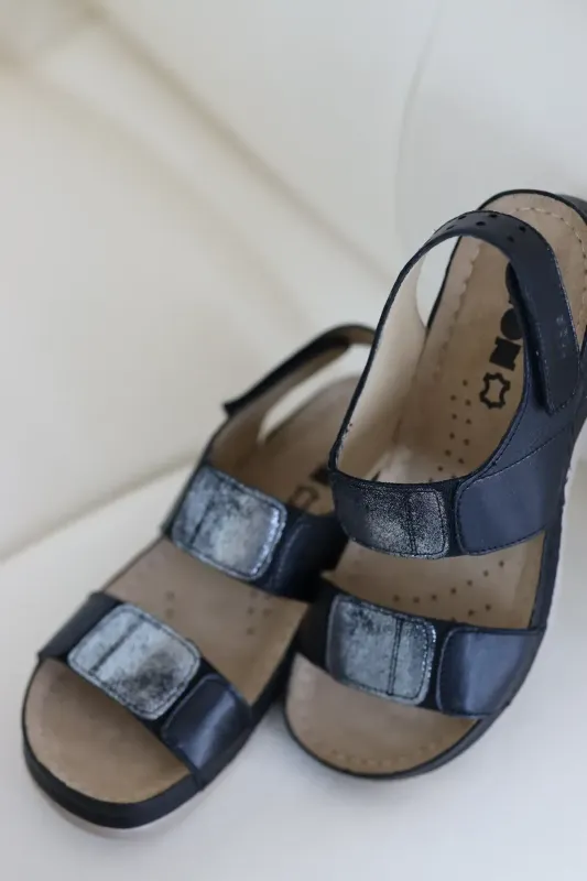 Жіночі сандалії Leon Чорний 945_2020-black ортопедія