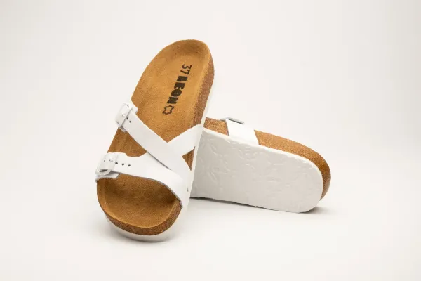 Жіночі шльопанці Leon Білий 4030-white ортопедія