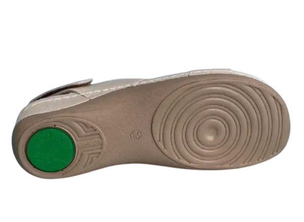 Жіночі сандалії Leon Бежевий 945-beige ортопедія